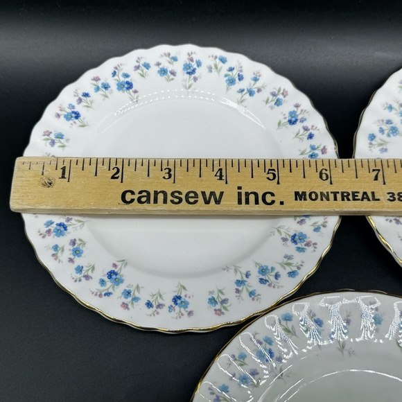 Royal Albert Memory Lane 6" Bread Butter Plates(Set of 6) Bone China England - Picture 3 of 4